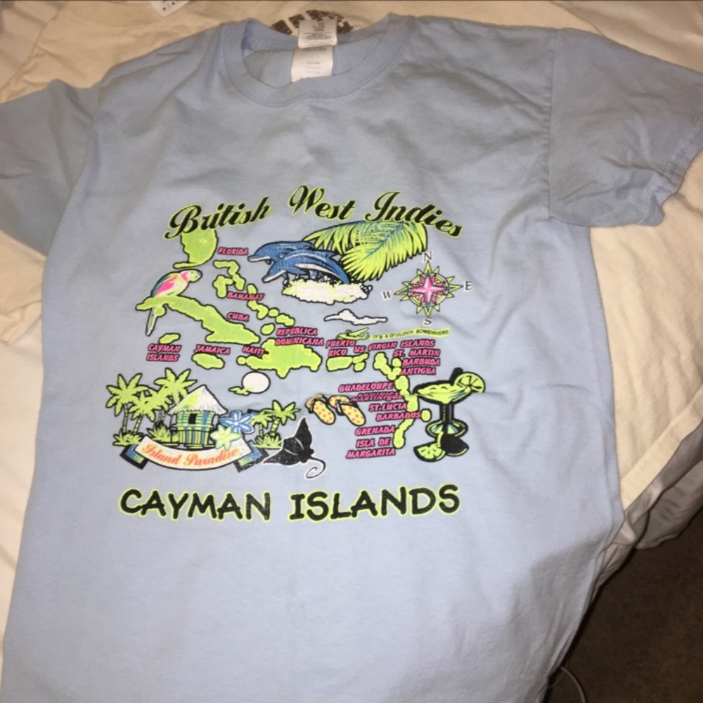 2 Retro Shirts - Picture 2 of 3
